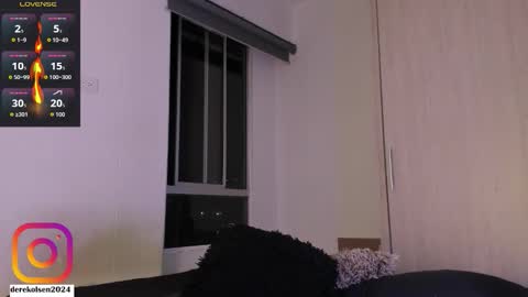 Derek  IG Derekolsen2024 online show from November 13, 1:41 am