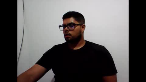 derick_0013 online show from April 29, 10:03 pm