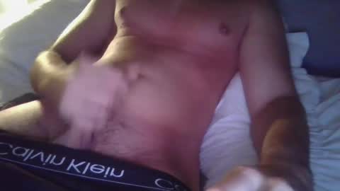 Derrick0103 online show from June 18, 12:10 pm