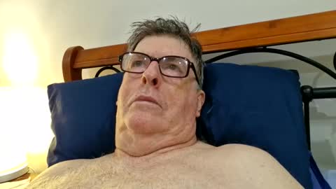 Desmon1958 online show from February 24, 8:56 pm