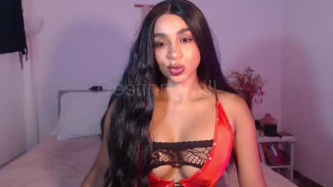 Destinne Mill online show from July 29, 10:48 am