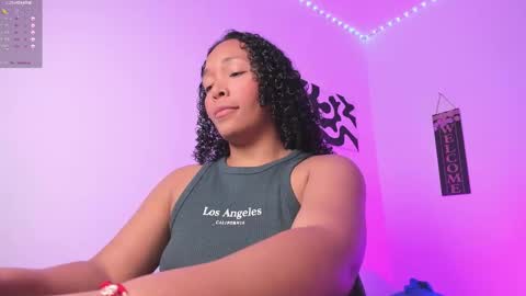 desty_y online show from November 14, 4:58 am