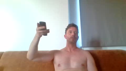 deutero1986 online show from July 15, 6:12 pm