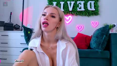 Devill2222 online show from July 5, 1:07 pm