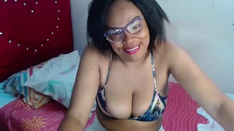 Devora.. online show from November 3, 12:00 am