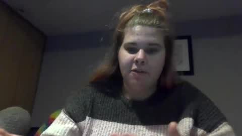 devykitten online show from December 11, 10:27 pm