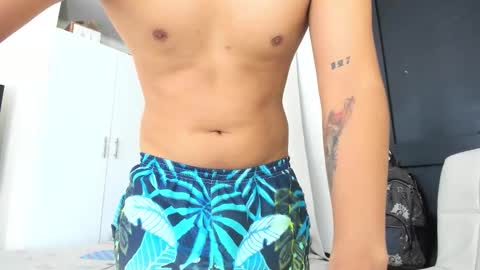 thumb up me please its important online show from March 6, 9:30 am