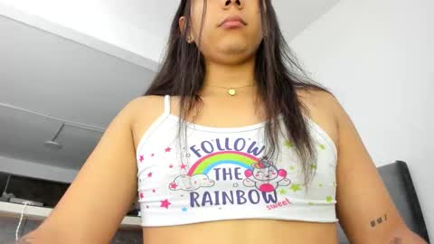 thumb up me please its important online show from November 25, 9:08 am