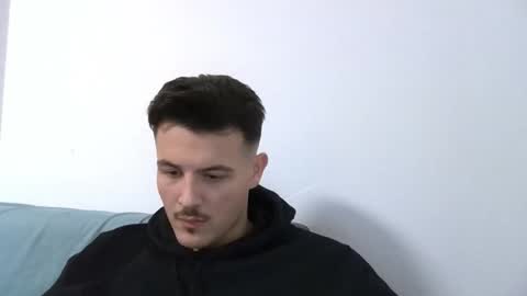 DiLo online show from March 17, 10:15 pm