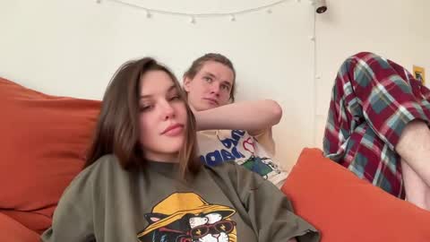 Di Alex online show from April 26, 1:42 pm