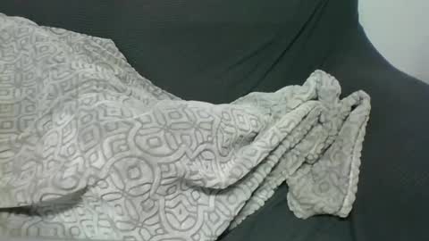 Snapshot of diamond_couple_82 chatting on February 1, 9:11 am diamond_couple_82 online show from February 1, 9:11 am