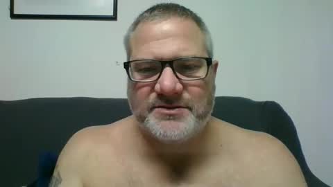 Snapshot of diamond_couple_82 chatting on December 30, 6:20 am diamond_couple_82 online show from December 30, 6:20 am