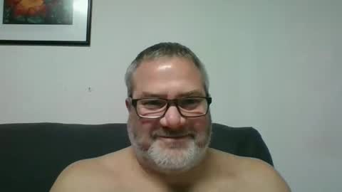 Snapshot of diamond_couple_82 chatting on January 28, 5:11 am diamond_couple_82 online show from January 28, 5:11 am