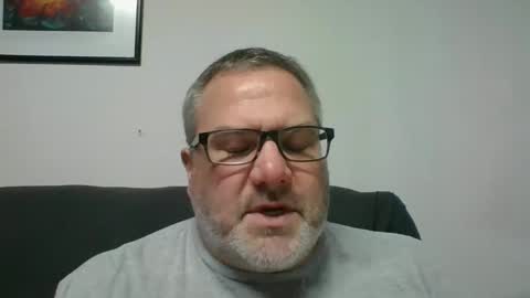 Snapshot of diamond_couple_82 chatting on January 22, 3:31 am diamond_couple_82 online show from January 22, 3:31 am