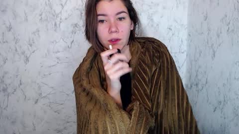 diamond is online show from December 4, 12:43 am