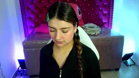 diamond_juliana_ online show from April 30, 3:11 am