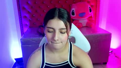 diamond_juliana_ online show from June 6, 7:03 am