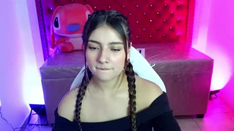 diamond_juliana_ online show from July 7, 3:30 am