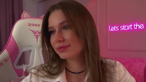 Diana online show from February 25, 6:39 am