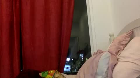 Dianaseshh online show from May 4, 7:37 am