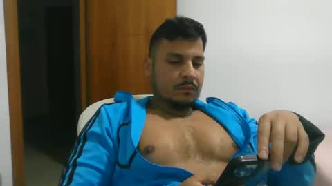 diangohetero21cm online show from December 7, 8:11 pm