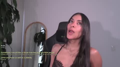 Melania   -    online show from February 17, 10:49 pm