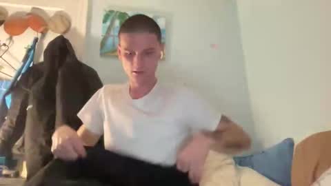 DickABitchDown  Alexys real spanishmami online show from March 14, 8:40 am