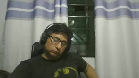 dickeduardo online show from January 19, 6:01 am