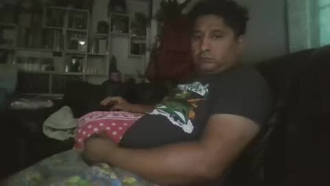 dickeduardo online show from May 2, 12:33 pm