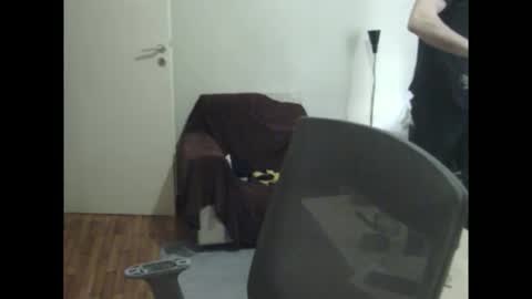 dickus_biggus online show from April 29, 7:02 am