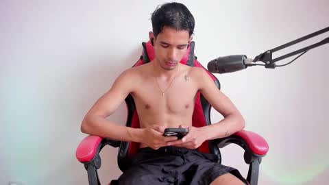 Diego lat online show from February 7, 3:26 pm