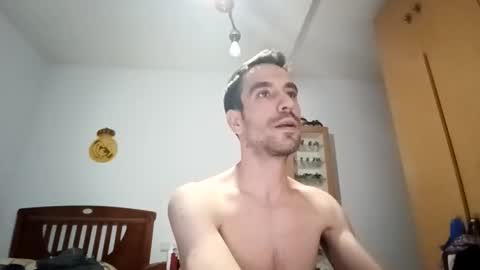 Snapshot of dieguito124 chatting on October 27, 2:22 am dieguito124 online show from October 27, 2:22 am