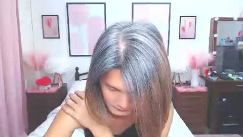 Dennesse online show from March 12, 1:04 pm