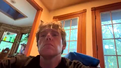 Snapshot of diggitydan1984 chatting on October 22, 2:08 pm Daniel online show from October 22, 2:08 pm