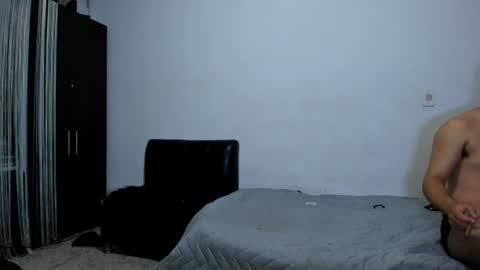 diiego_xxx online show from July 5, 4:19 am