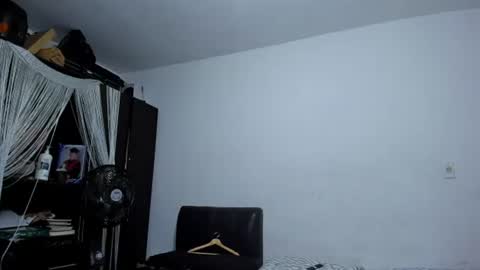 diiego_xxx online show from July 20, 4:48 am