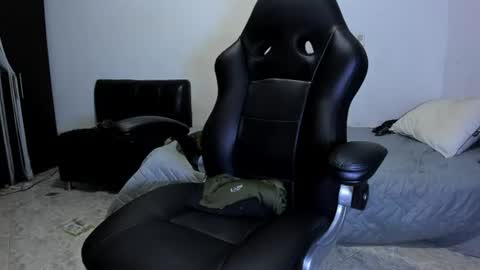 diiego_xxx online show from July 13, 1:20 am