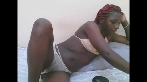 Dijah online show from November 9, 6:39 am