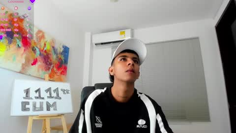 dikey_18 online show from February 1, 9:00 am