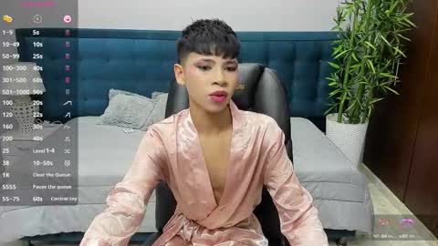 Snapshot of dilan_911 chatting on October 14, 6:00 pm DILAN online show from October 14, 6:00 pm