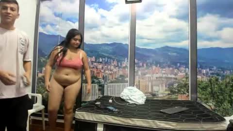 dilanandking online show from June 18, 1:38 pm