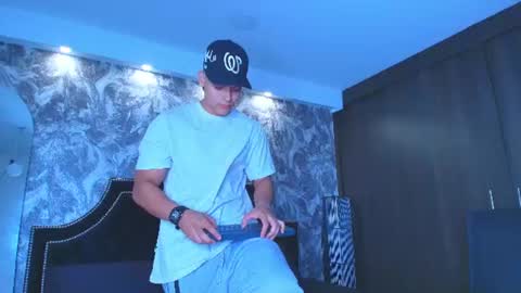 dilanmiller_ online show from June 27, 4:46 pm