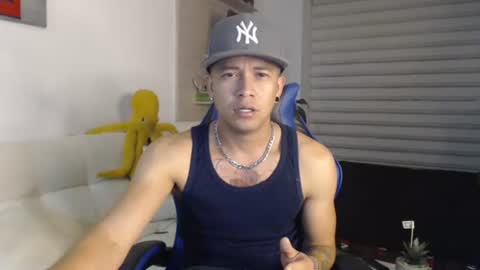 dilanxxx8888 online show from February 12, 2:59 am