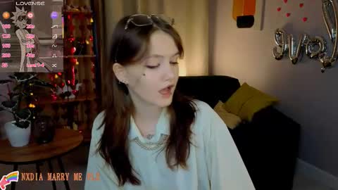 Dilara online show from February 13, 8:56 pm