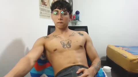 dillom420 online show from February 2, 8:45 am