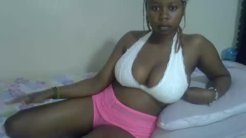 Snapshot of dime010 chatting on February 19, 7:37 pm dime online show from February 19, 7:37 pm