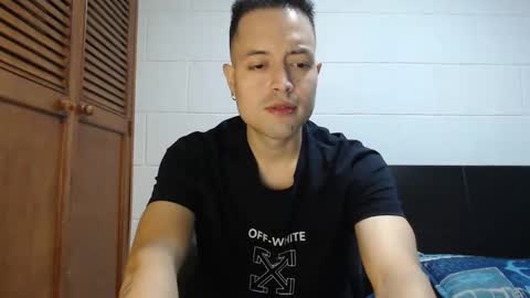 Dimitri online show from May 3, 4:18 am