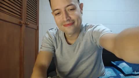 Dimitri online show from April 27, 3:59 am