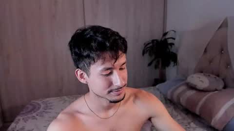 Snapshot of dimitri_targaryen chatting on October 13, 6:10 pm Fabian online show from October 13, 6:10 pm