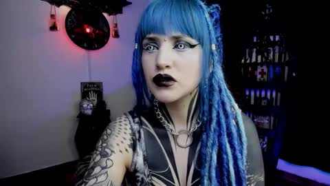 dimmuanddarkness online show from December 17, 5:58 am